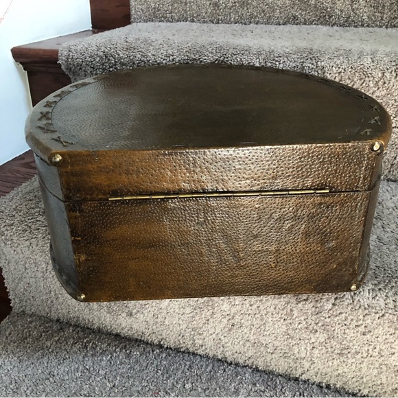 Vintage Hardshell Travel Traincase Hat Box - Picture 7 of 16